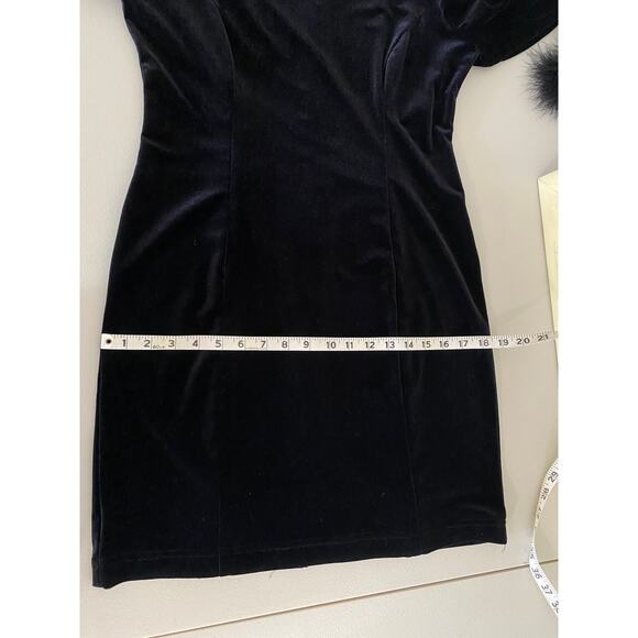 Vintage Black Velvet Feather Long Sleeved Cocktail Mini Dress Glam Witchcore 10 - Picture 5 of 7